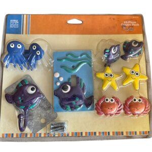 10-Piece Kids Wall Decor Combo Pack With Fun Sea Creature Designs